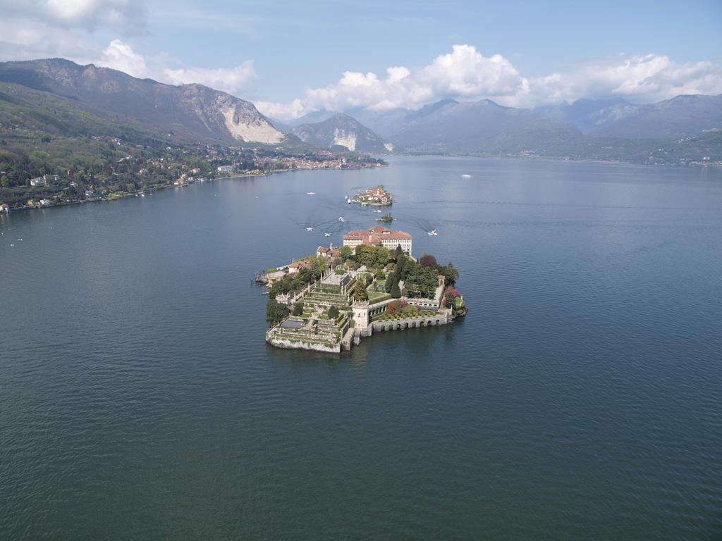 Via De Vit Stresa